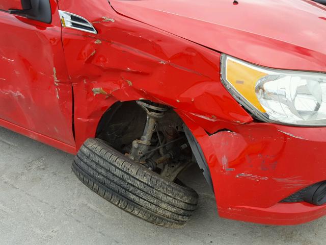 KL1TD6DE9AB135887 - 2010 CHEVROLET AVEO LS 红色 照片 9