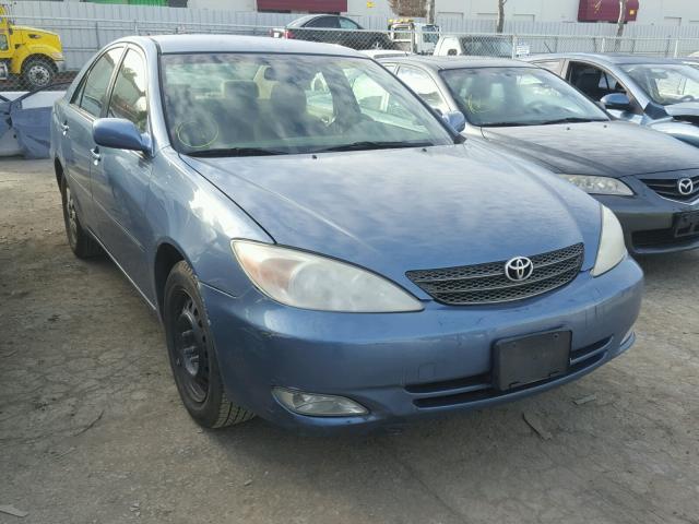 JTDBE30K430238516 - 2003 TOYOTA CAMRY LE BLUE photo 1