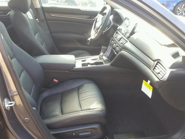 1HGCV1F99JA049088 - 2018 HONDA ACCORD TOU GRAY photo 5