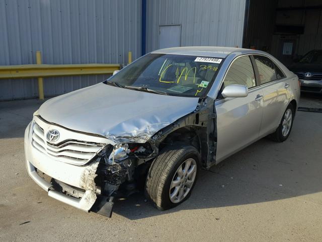 4T1BF3EK5BU147750 - 2011 TOYOTA CAMRY BASE SILVER photo 2