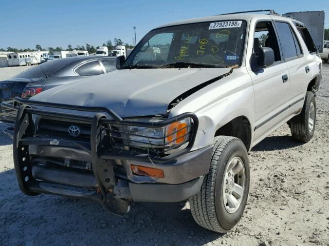 JT3GM84R5W0025418 - 1998 TOYOTA 4RUNNER TAN photo 2