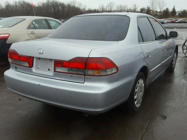 1HGCG66551A140315 - 2001 HONDA ACCORD LX SILVER photo 4