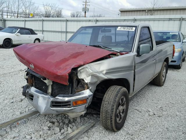 1N6SD11S1VC343583 - 1997 NISSAN TRUCK BASE SILVER photo 2