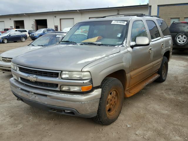 1GNEK13T41J117661 - 2001 CHEVROLET TAHOE K150 GRAY photo 2