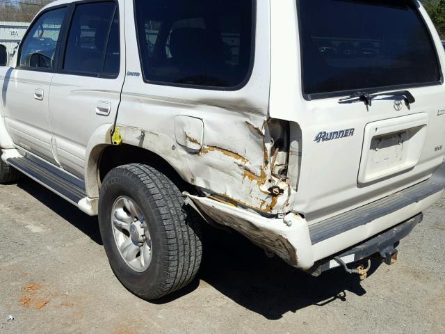 JT3GN87R529000470 - 2002 TOYOTA 4RUNNER LI WHITE photo 9