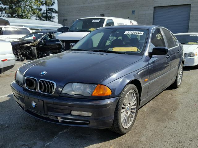 WBAAV534X1JS90189 - 2001 BMW 330 I BLUE photo 2