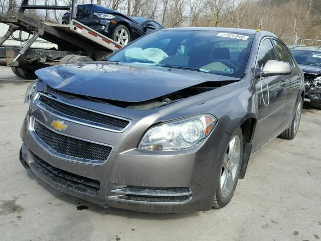 1G1ZC5EB1A4154421 - 2010 CHEVROLET MALIBU 1LT GRAY photo 2