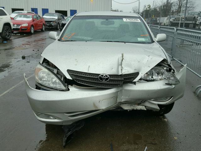 4T1BE30K64U857432 - 2004 TOYOTA CAMRY LE SILVER photo 7