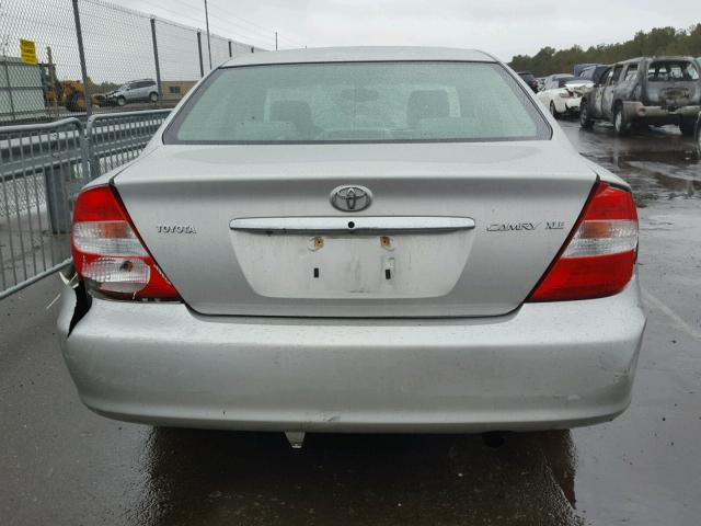 4T1BE30K64U857432 - 2004 TOYOTA CAMRY LE SILVER photo 9