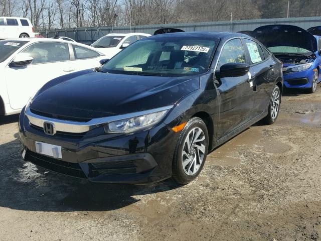 2HGFC2F75JH521537 - 2018 HONDA CIVIC EX შავი ფოტო 2