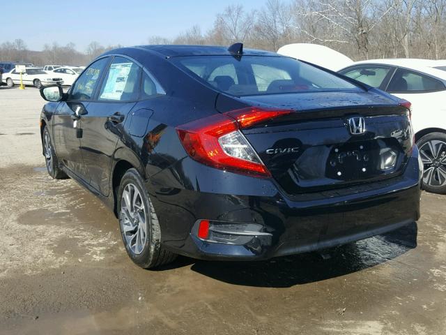 2HGFC2F75JH521537 - 2018 HONDA CIVIC EX შავი ფოტო 3