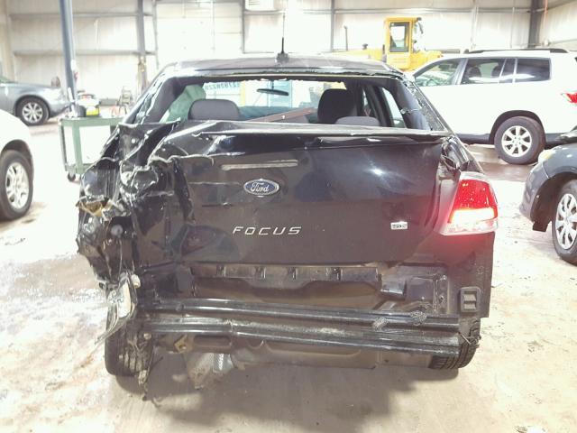 1FAHP3FN4BW139220 - 2011 FORD FOCUS SE BLACK photo 9