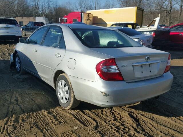 4T1BE32K94U908497 - 2004 TOYOTA CAMRY LE SILVER photo 3