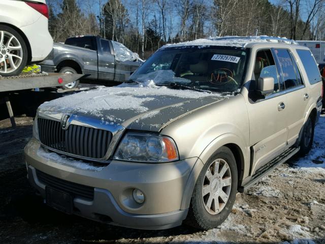 5LMFU28R54LJ04672 - 2004 LINCOLN NAVIGATOR Braun Foto 2