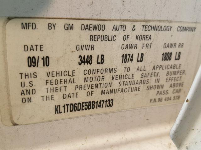 KL1TD6DE5BB147133 - 2011 CHEVROLET AVEO LS WHITE photo 10