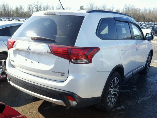 JA4AD3A30GZ017240 - 2016 MITSUBISHI OUTLANDER WHITE photo 4