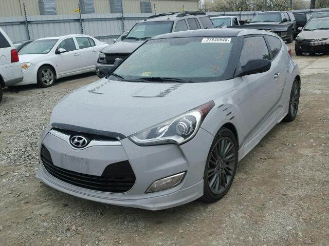 KMHTC6AD1DU126841 - 2013 HYUNDAI VELOSTER B SILVER photo 2