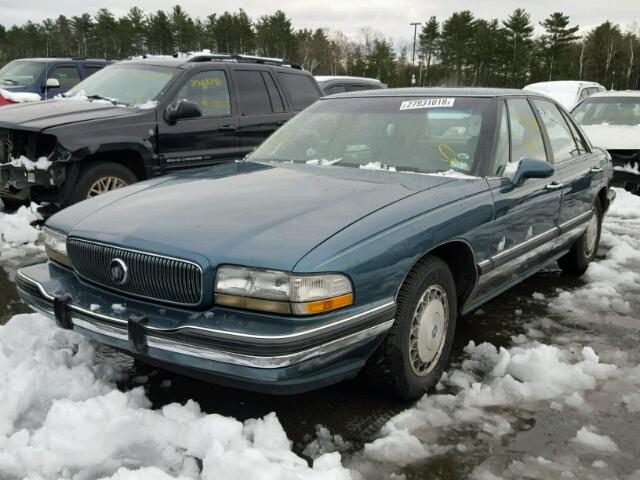 1G4HR52K8TH413225 - 1996 BUICK LESABRE LI BLUE photo 2