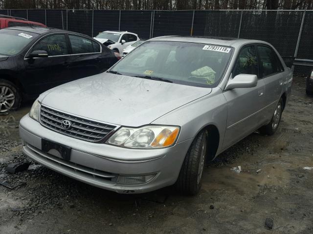 4T1BF28BX3U310898 - 2003 TOYOTA AVALON XL SILVER photo 2