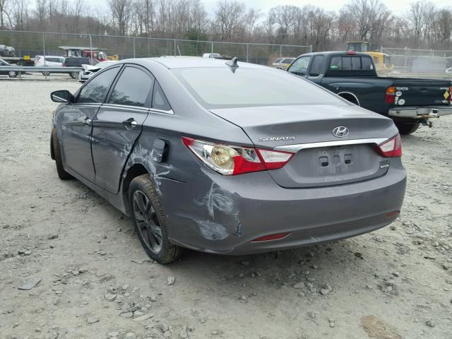 5NPEC4AC6BH092878 - 2011 HYUNDAI SONATA SE SILVER photo 3