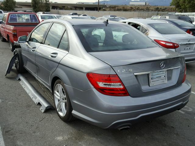 WDDGF4HB9DR273553 - 2013 MERCEDES-BENZ C 250 GRAY photo 3