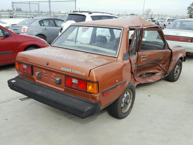 JT2AE72E8D2025528 - 1983 TOYOTA COROLLA DE BROWN photo 4