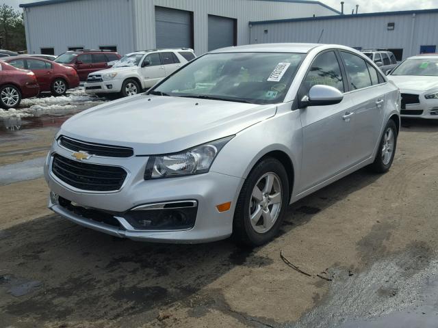 1G1PC5SB0F7222113 - 2015 CHEVROLET CRUZE LT SILVER photo 2