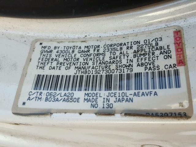 JTHBD192730073179 - 2003 LEXUS IS 300 WHITE photo 10