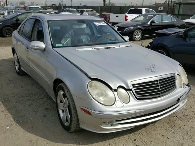 WDBUF65JX4A513842 - 2004 MERCEDES-BENZ E 320 SILVER photo 1