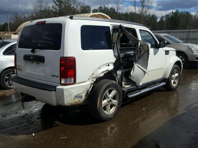 1D8GU28KX7W663251 - 2007 DODGE NITRO SXT WHITE photo 4