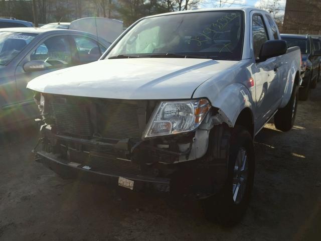 1N6AD0CW2FN743017 - 2015 NISSAN FRONTIER S WHITE photo 2