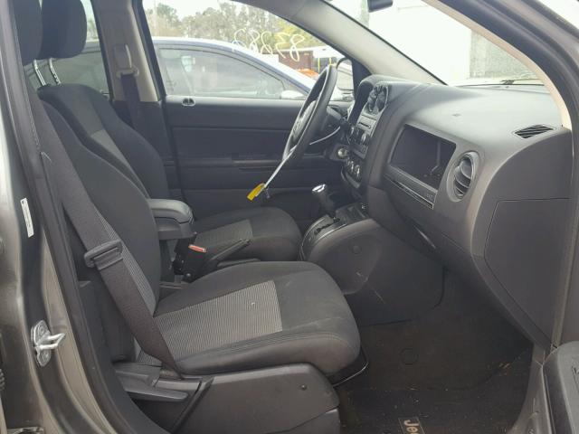 1C4NJCBA6DD169108 - 2013 JEEP COMPASS SP GRAY photo 5