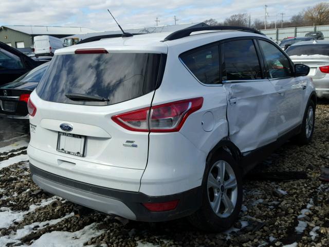 1FMCU9GX6EUD85648 - 2014 FORD ESCAPE SE WHITE photo 4