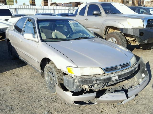 1HGCD5639TA211424 - 1996 HONDA ACCORD LX SILVER photo 1