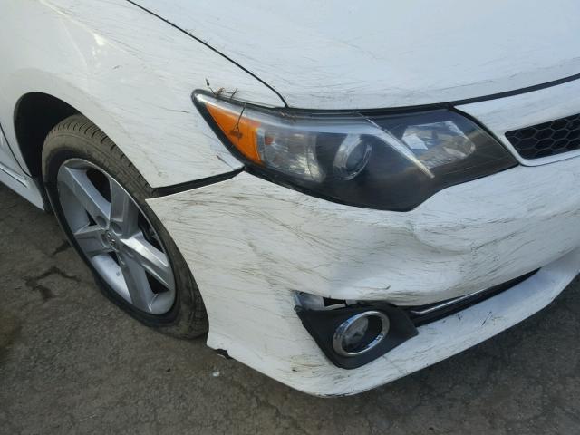 4T1BF1FK1CU546935 - 2012 TOYOTA CAMRY BASE WHITE photo 9