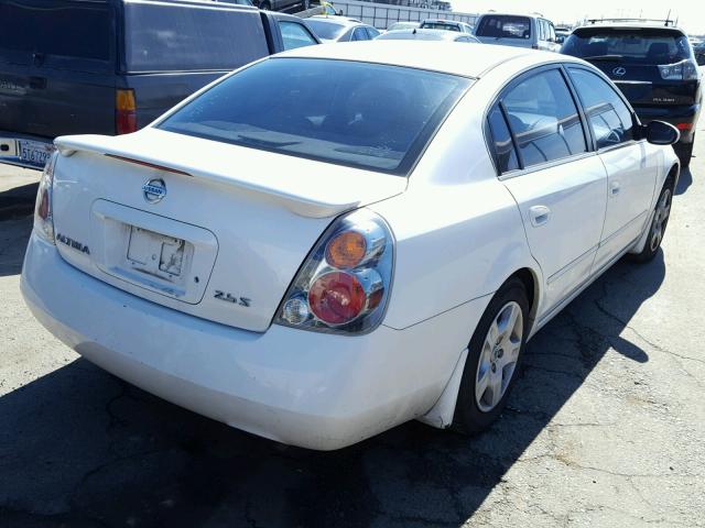 1N4AL11D43C268495 - 2003 NISSAN ALTIMA BAS WHITE photo 4