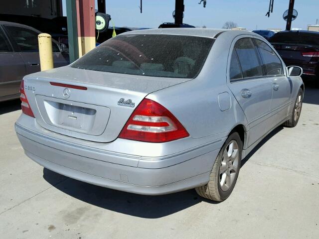 WDBRF54H47F858774 - 2007 MERCEDES-BENZ C 280 GRAY photo 4