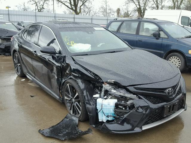 4T1B61HK5JU509266 - 2018 TOYOTA CAMRY XSE BLACK photo 1