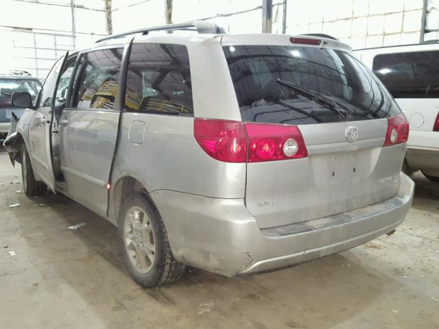 5TDBA23C16S060267 - 2006 TOYOTA SIENNA LE SILVER photo 3