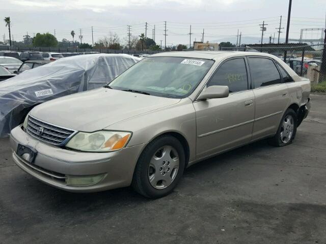 4T1BF28B14U354354 - 2004 TOYOTA AVALON XL GOLD photo 2