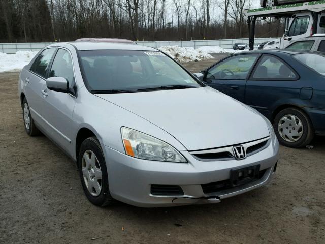 1HGCM564X7A019976 - 2007 HONDA ACCORD LX SILVER photo 1