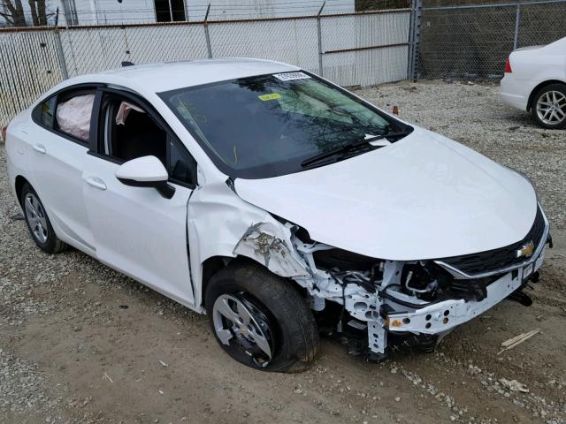 1G1BC5SM9J7145973 - 2018 CHEVROLET CRUZE LS WHITE photo 1