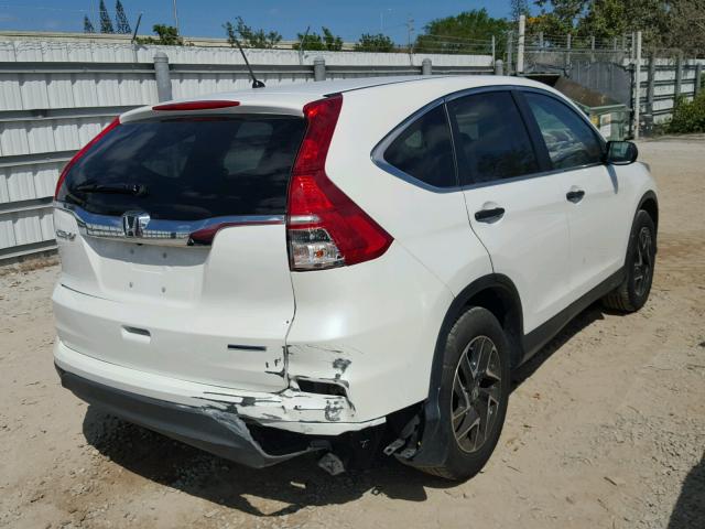 5J6RM3H45GL018419 - 2016 HONDA CR-V SE WHITE photo 4