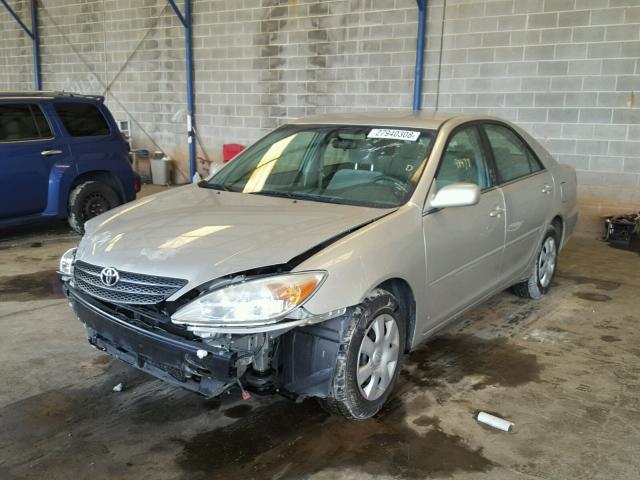 4T1BE32K24U926680 - 2004 TOYOTA CAMRY LE SILVER photo 2