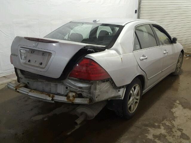 1HGCM56756A102496 - 2006 HONDA ACCORD EX SILVER photo 4