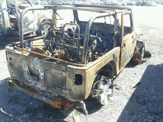 1C4AJWAG3HL697190 - 2017 JEEP WRANGLER S BLACK photo 4