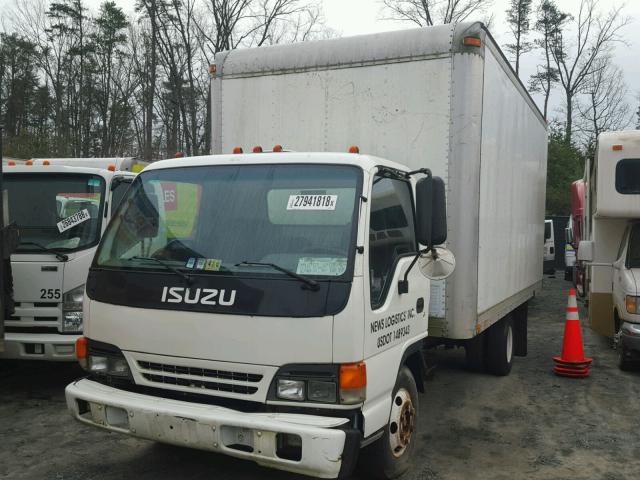 JALC4B14317000824 - 2001 ISUZU NPR WHITE photo 2