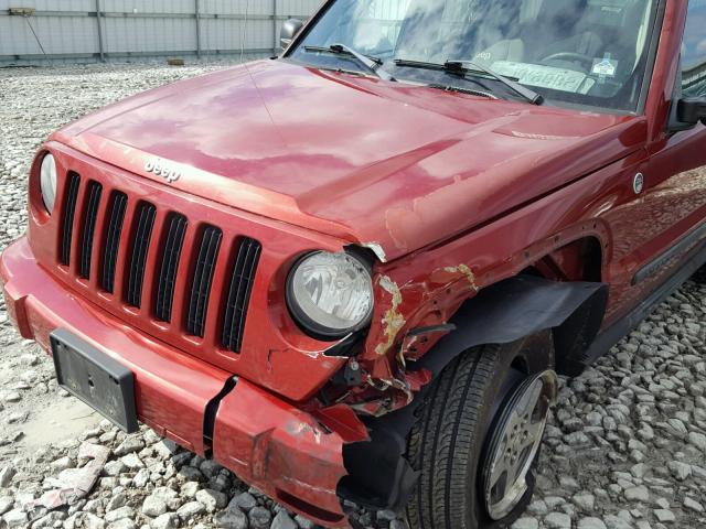 1J4GL38K95W645225 - 2005 JEEP LIBERTY RE RED photo 9