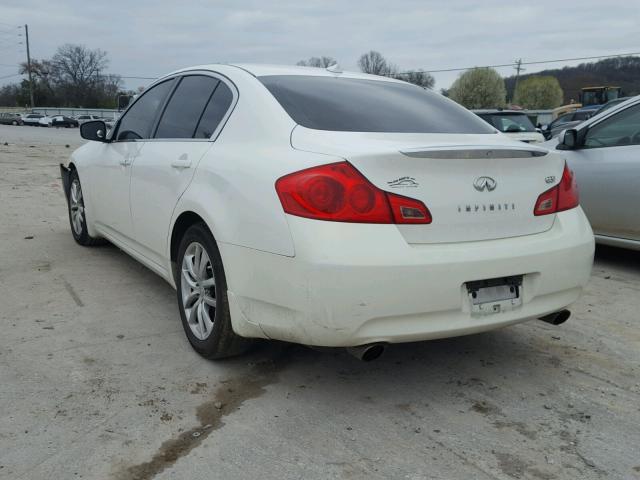 JNKCV61E39M310594 - 2009 INFINITI G37 BASE WHITE photo 3