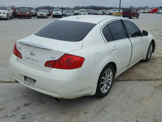 JNKCV61E39M310594 - 2009 INFINITI G37 BASE WHITE photo 4